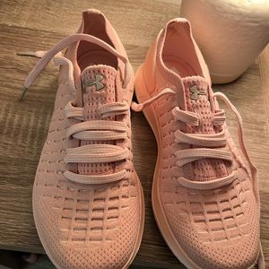 Under Armor Sneakers